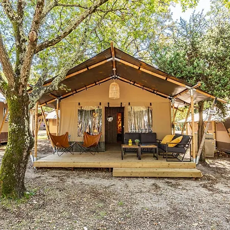 Easyatent Safari Tents Bijela Uvala Camping *