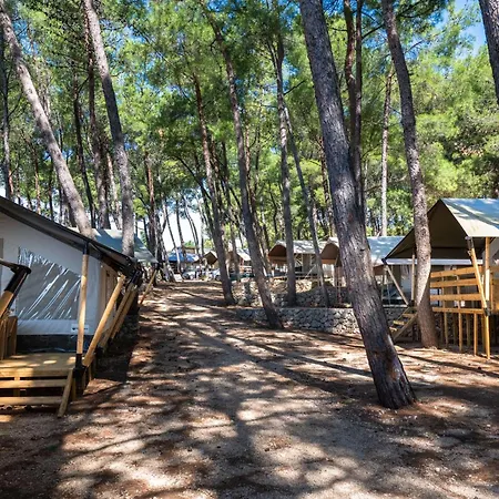 Easyatent Safari Tents Bijela Uvala Kamp Porec