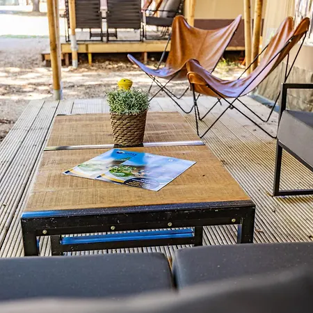 Easyatent Safari Tents Bijela Uvala Kamp