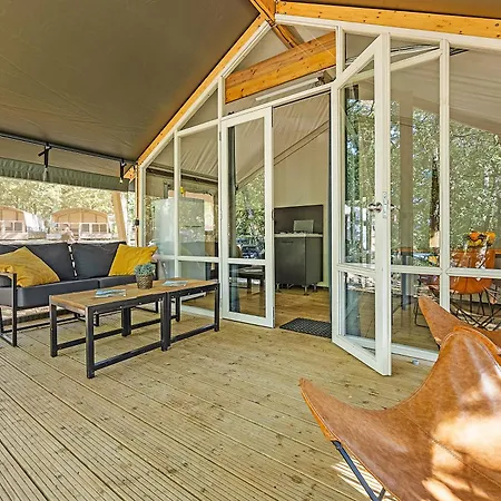 Easyatent Safari Tents Bijela Uvala Kamp alanı