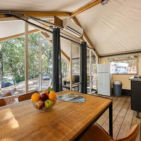 Campingplatz Easyatent Safari Tents Bijela Uvala Poreč
